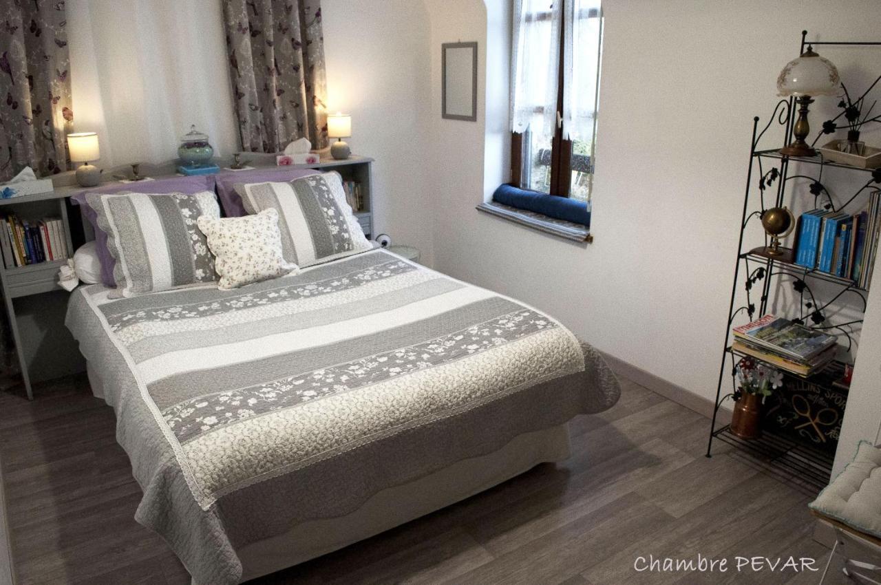 Ty Daou Gwez Bed and Breakfast Irodouer Εξωτερικό φωτογραφία