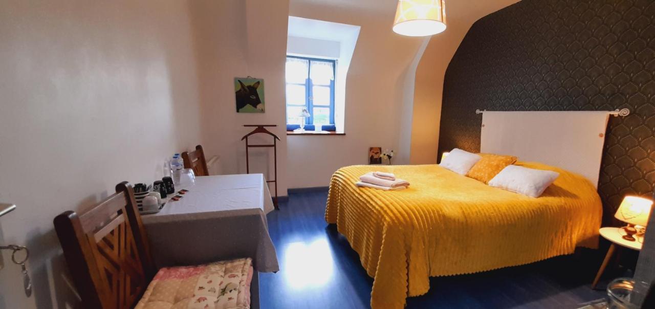 Ty Daou Gwez Bed and Breakfast Irodouer Εξωτερικό φωτογραφία